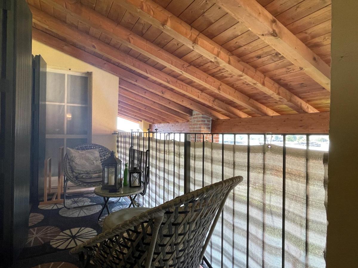 Suite And Pool Castion Veronese Exterior photo